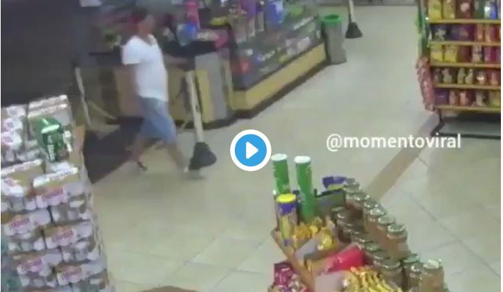 WEEKEND SPECIAL – Thief takes his last breath after concealed customer unleashes the heat…